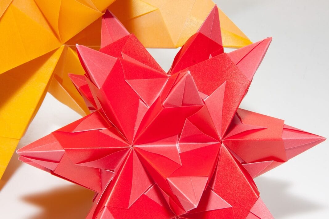 origami-210039_1280