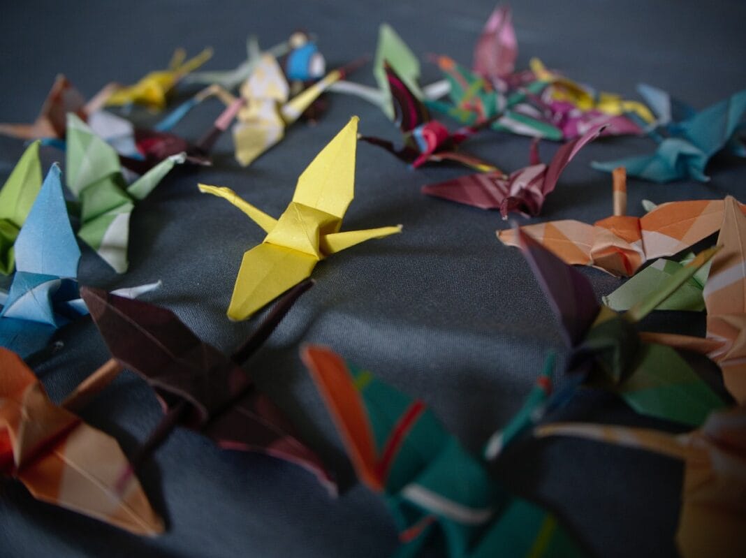 origami-4589853_1280