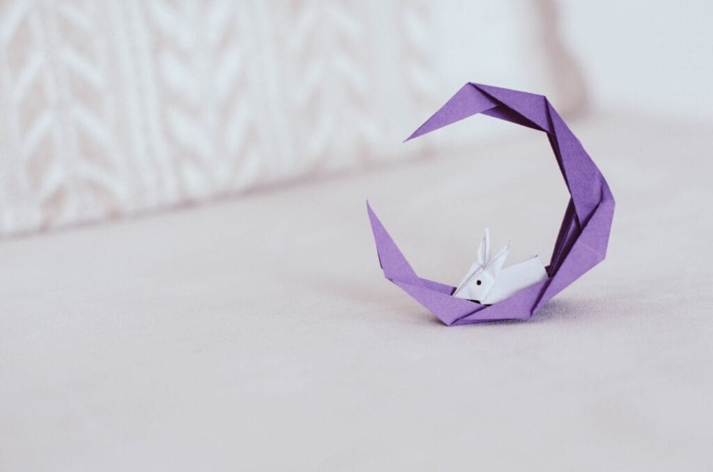 Girlanda z motyli origami – ile elementów zrobić i jak je połączyć?